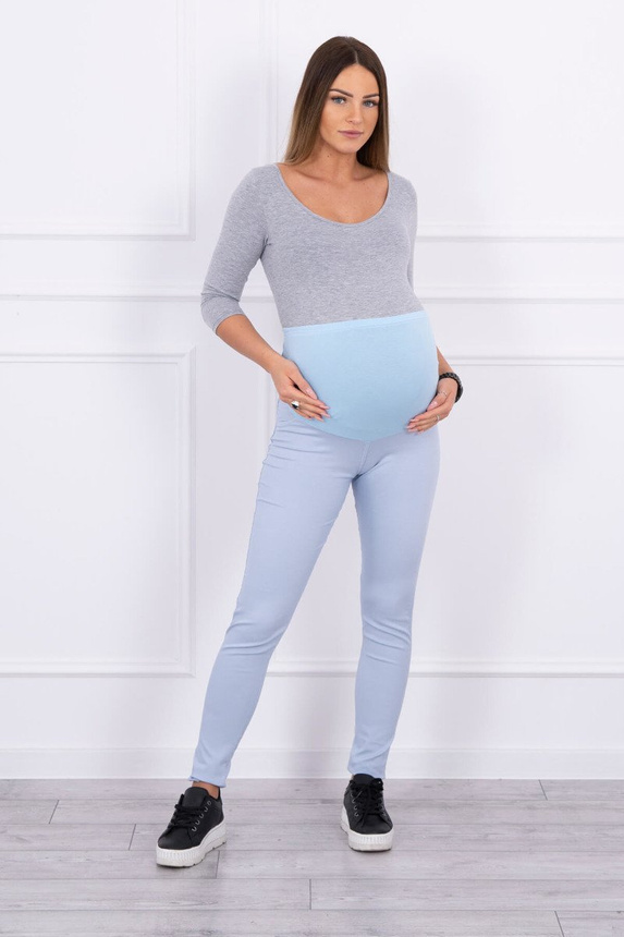 Spodnie ciążowe, kolorowy jeans zimny niebieski