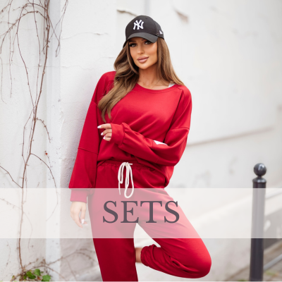 Stylish Kesi Women's Clothing Sets in Wholesale, featuring Trendy Designs and Quality Fabrics for a Fashion-Forward Look.