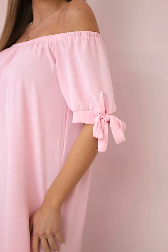 Kleid an den Ärmeln gebunden helles Puderrosa