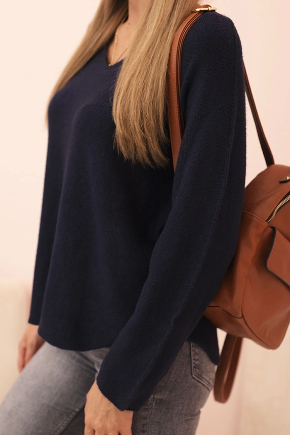 Women's sweater with viscose and a V-neck navy blue