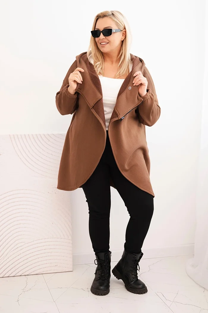Bluza damska Plus Size ocieplana z kapturem i asymetrycznym zamkiem brązowa