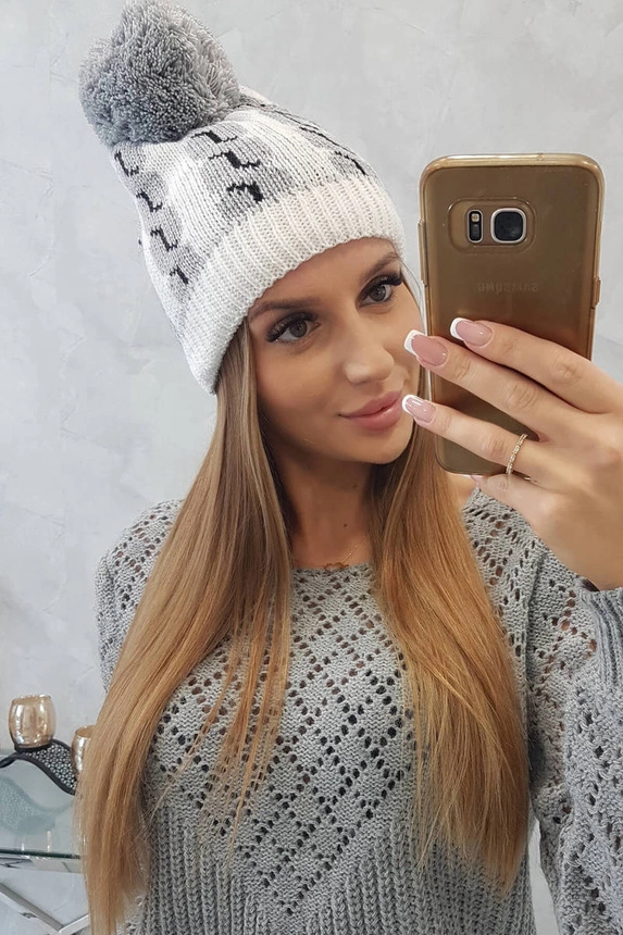 Moteriška kepurė su pomponu Rozalia K323 pilka+balta