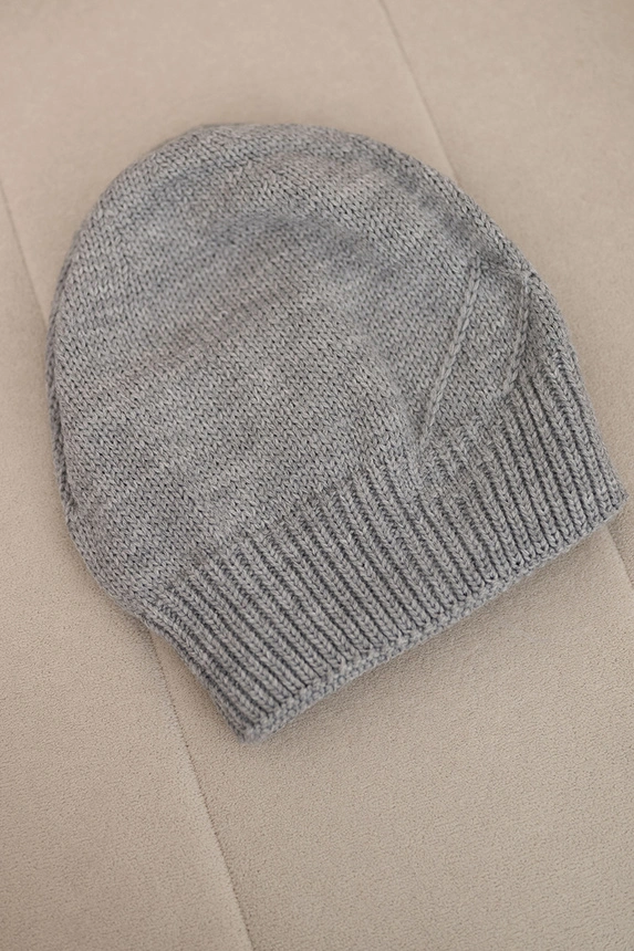 Women's classic winter hat with subtle pattern K379 gray
