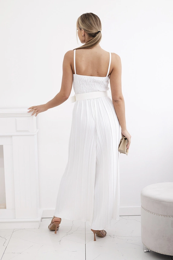 Pleated jumpsuit with straps ecru