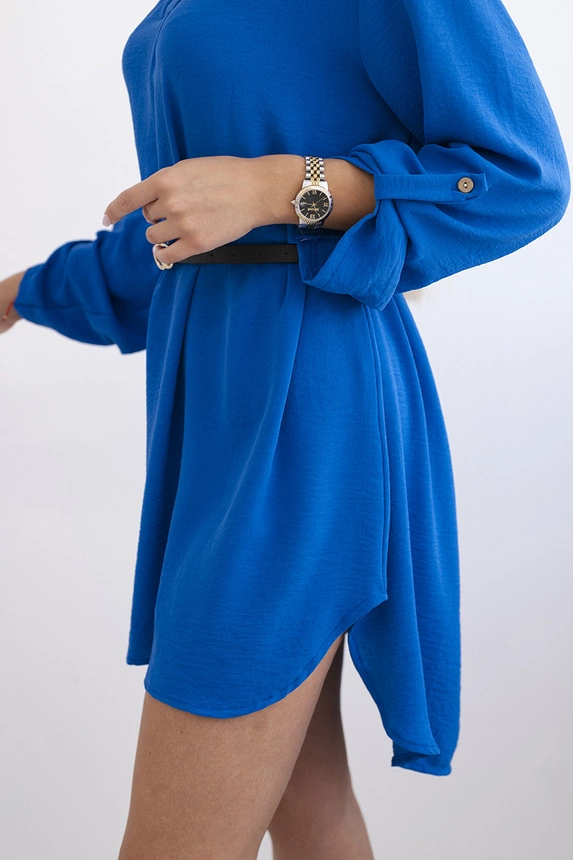 Kleid mit längerem Rücken und Gürtel kornblumenblau