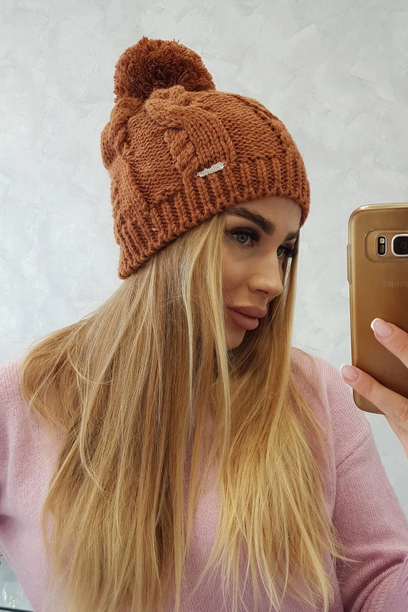 Čapica s fleece Stefania K278 svetlo hnedá