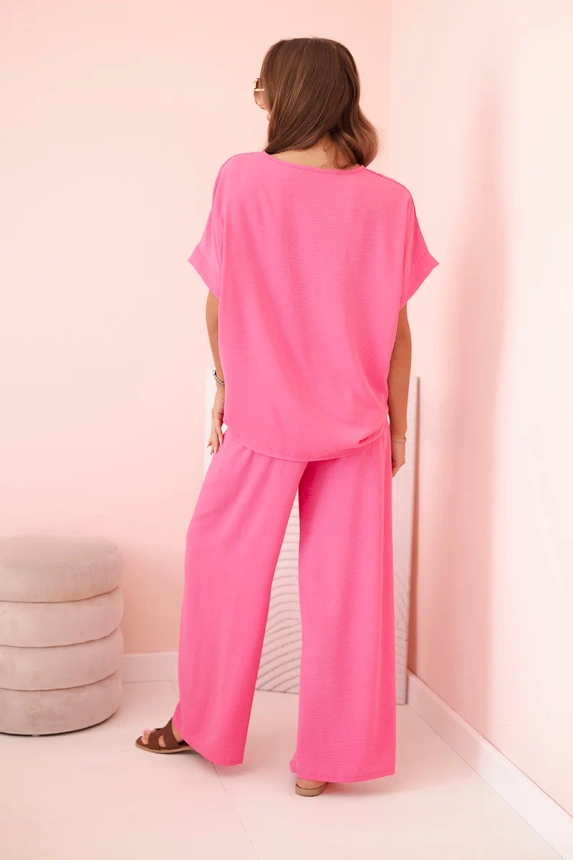 Damen-Set aus Viskose mit dekorativem Blumenmuster und weiten Hosen - rosa