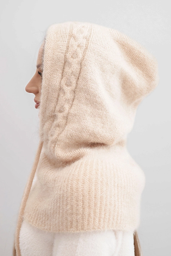 Women's hooded cap with ties and braid weave beige