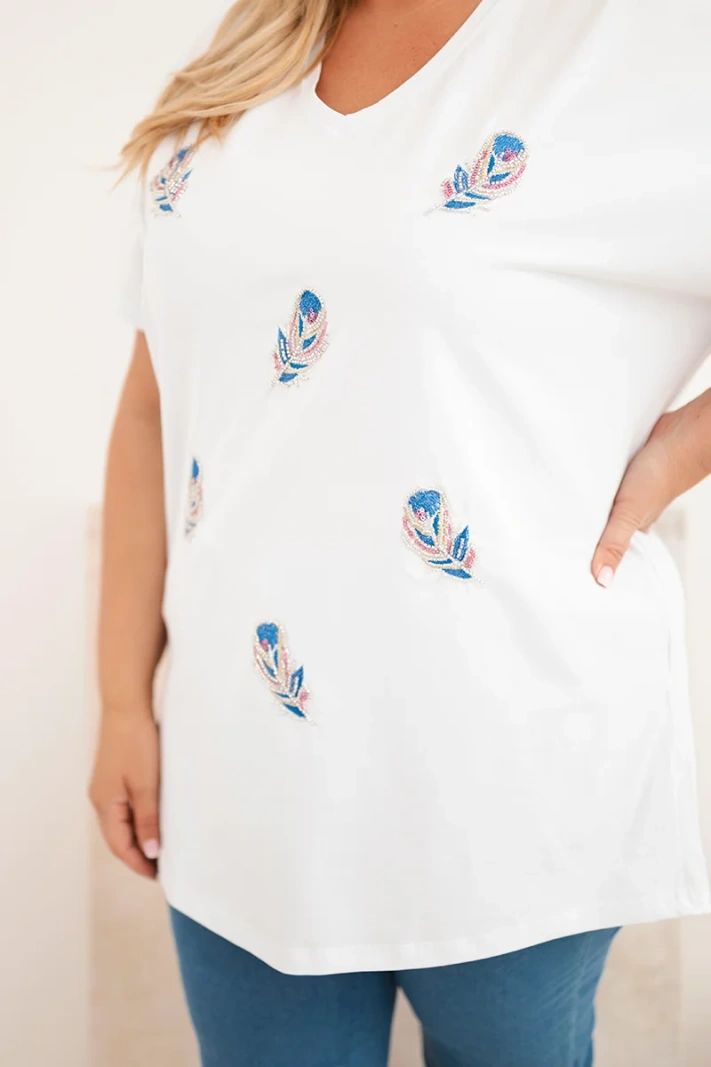 Dámska bavlnená blúzka Plus Size s pierkami biela