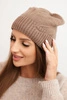 Moteriška žieminė kepurė su vilna ir dryžuota struktūra K471 mocca