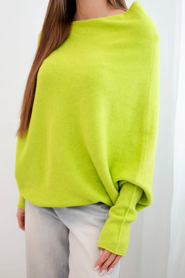 Damenpullover aus Viskose asymmetrisch Fledermausform pistaziengrün