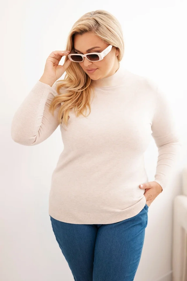 Sweter damski Plus Size z wiskozy z golfem beżowy