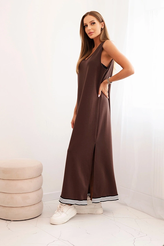 Women's set with viscose featuring a zip-up blouse and a long dress brown