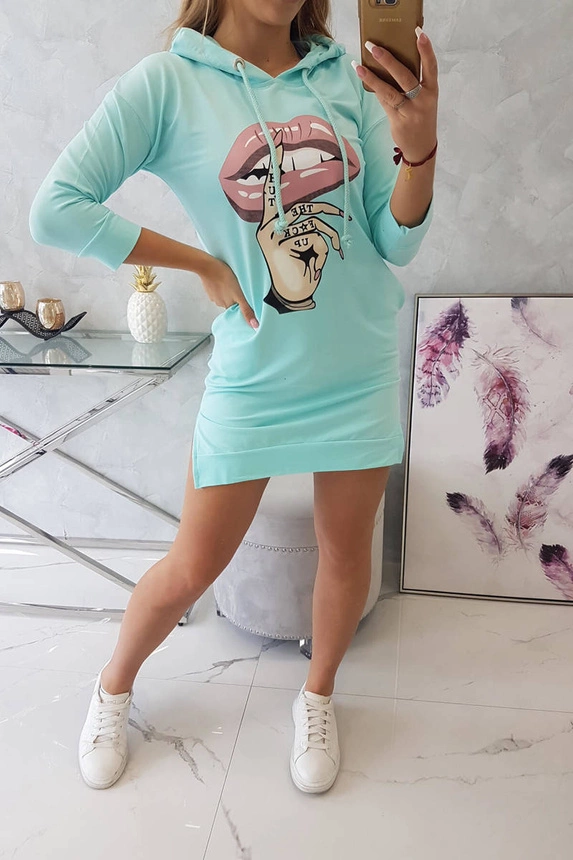 Kleid mit längerem Rücken und buntem Print mint
