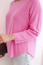 Women's sweater made of viscose with long sleeves and a round neckline pink