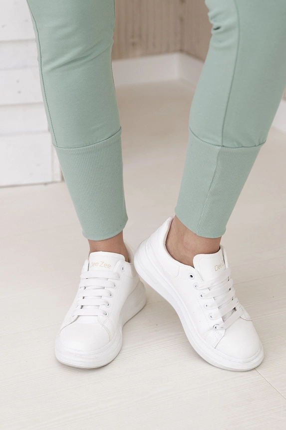 Set with wide cuffs dark mint