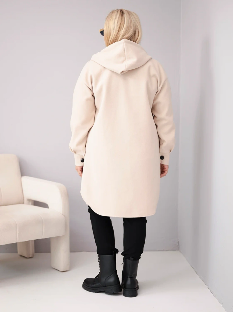 Dámský kabát Plus Size s kapucí zapínaný na knoflíky béžový