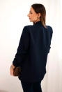 Elegantná bunda s chlopňami námornícka modrá