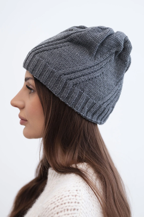 Women's wool winter hat with decorative crystals K399 black