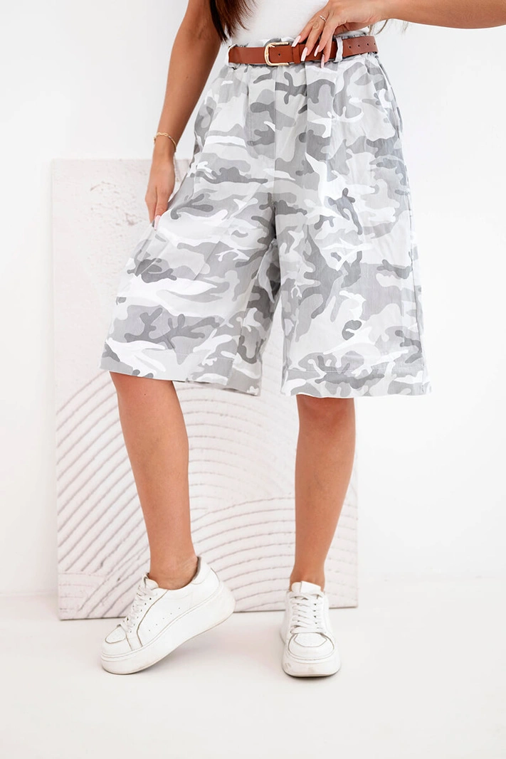 Women's summer shorts with a belt and camouflage pattern gray
