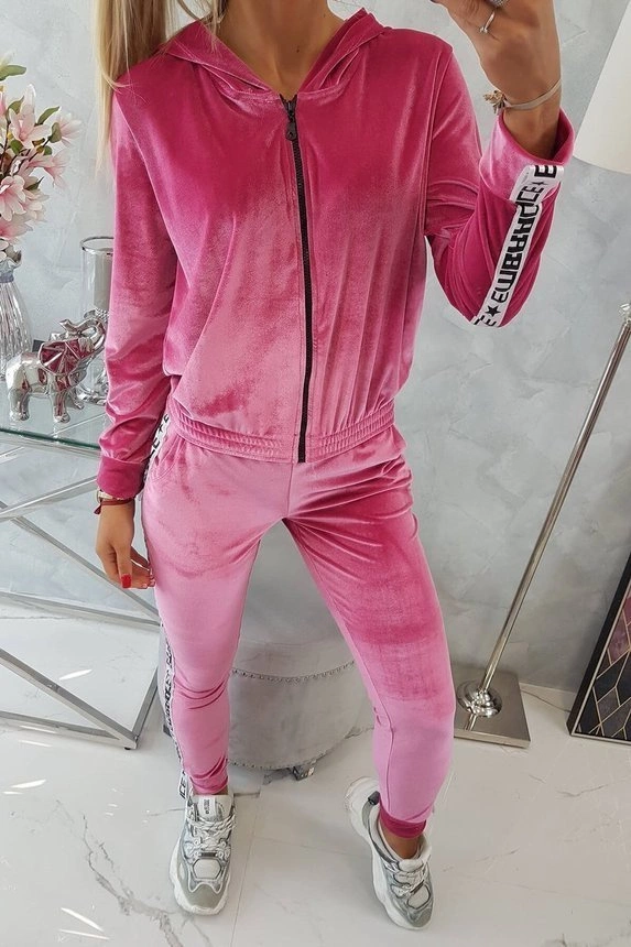 Velúrový súprava s ozdobnými stuhami fuchsie