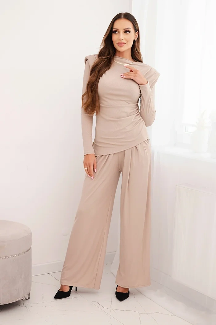 Damen-Baumwollset mit Bluse und weit geschnittenen Hosen beige