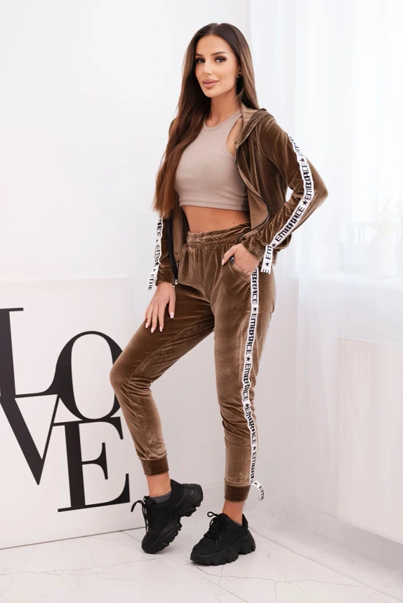 Veloursset mit Zierbändern braun