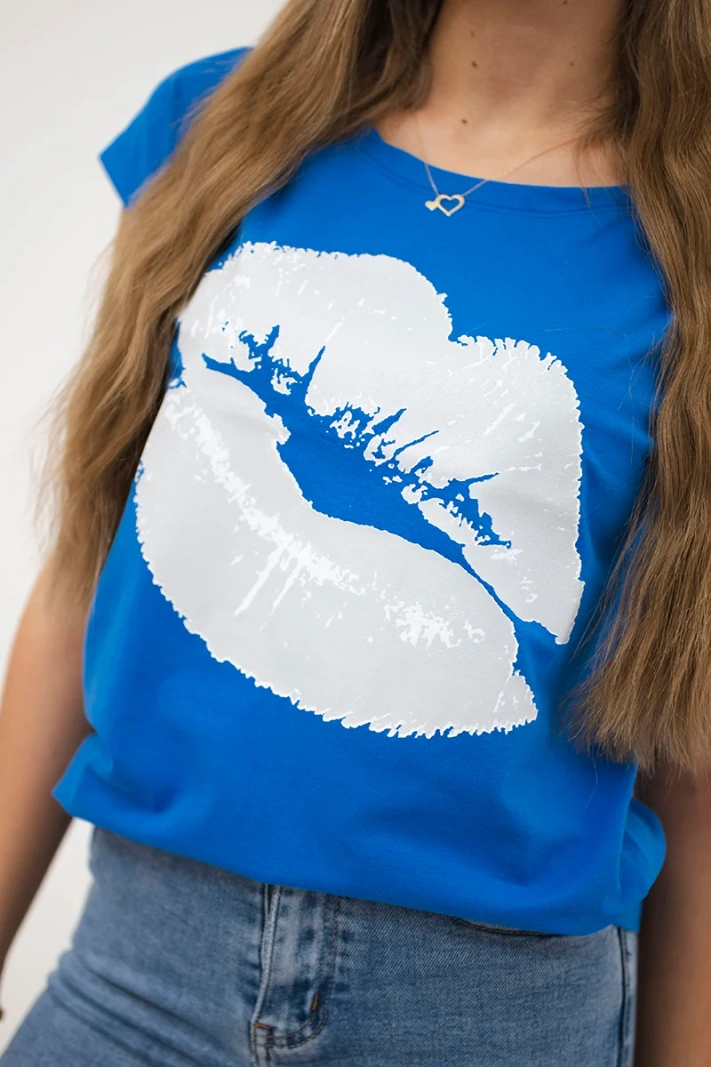 Lippenprint-Bluse kornblumenblau