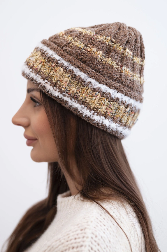 Women's wool winter hat with decorative crystals K399 black