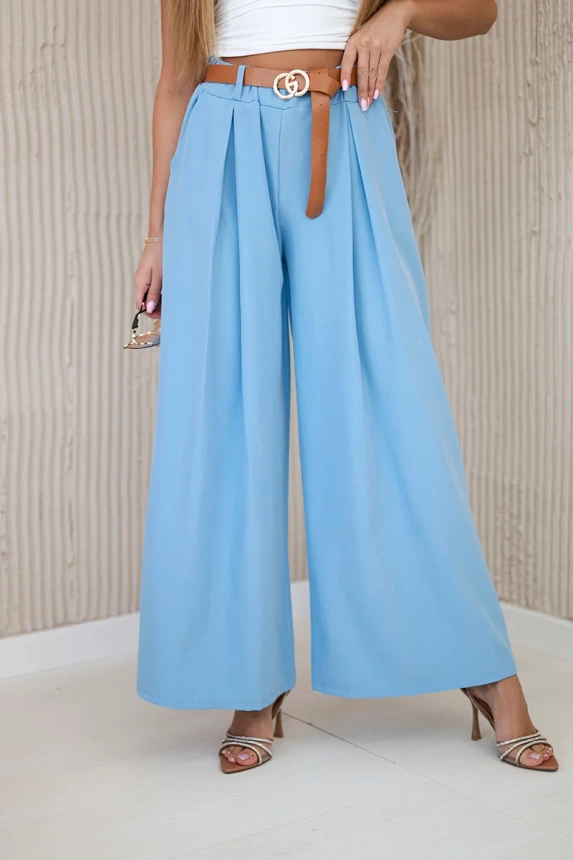 Hose mit weitem Bein und Gürtel blau