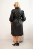 Dámska sukňa z eko-kože Plus Size s pásom a golierom čierna