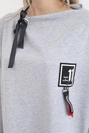 Džemperis su asimetriškais šonais pilkos spalvos