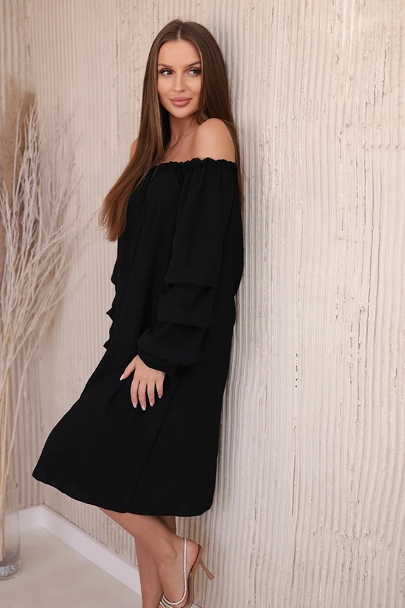 Spanish dress with decorative sleeves black