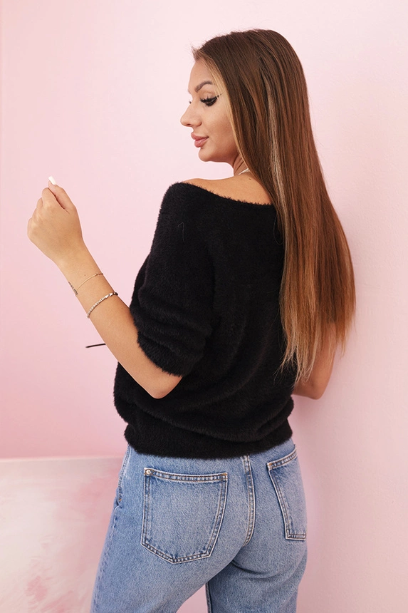 Women's sweater made of soft fluff with a V-neck short sleeves black