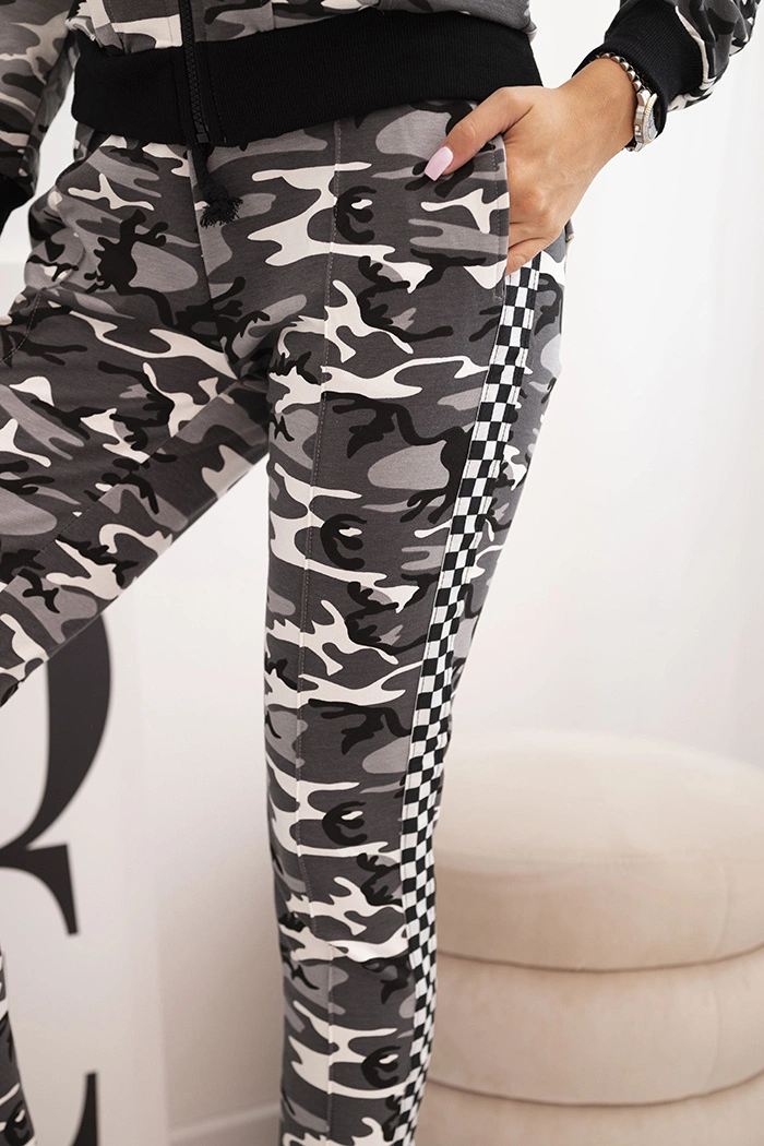 Women's set with hood and camo print khaki + ecru