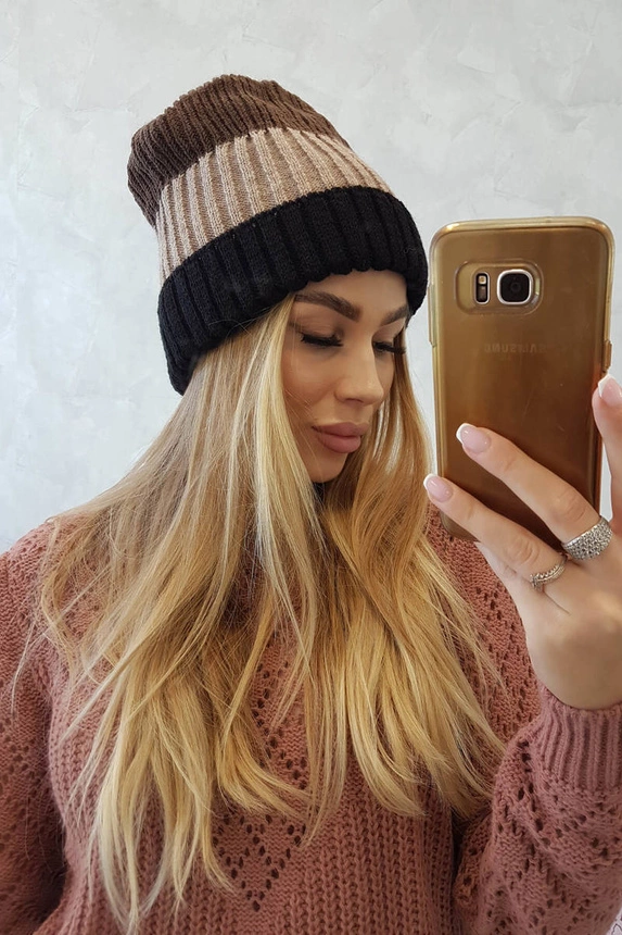 Čapica s fleece Bojana K265 čierna+béžová+cappuccino