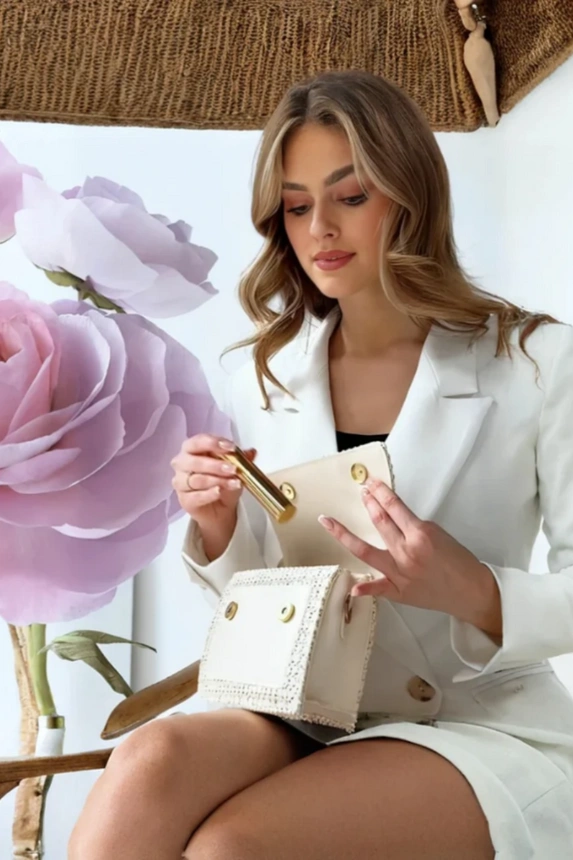 106 La Vie Est Belle substitute - Equivalent of Lancôme - 10 ml