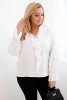 Dámská viskózová blůza Plus Size s volánem a ozdobnou broží bílá