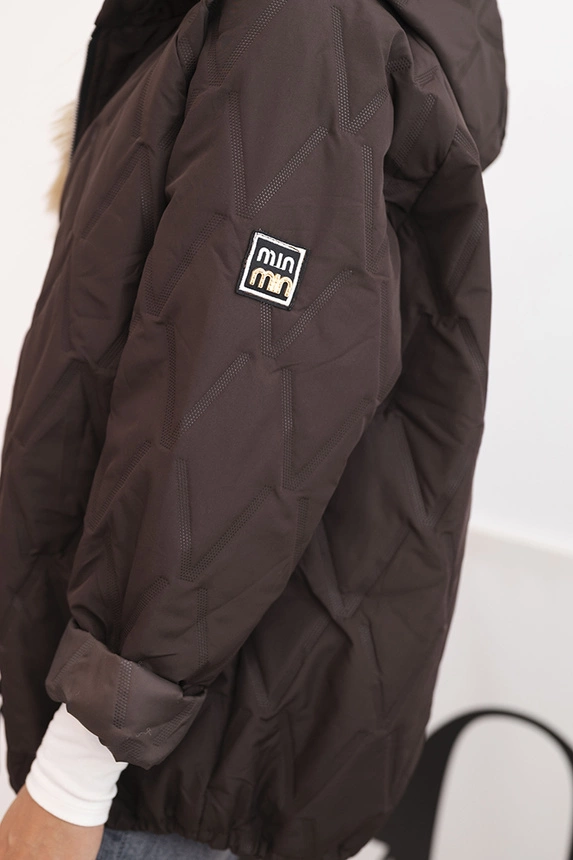 Dámská prošívaná bunda s kapucí hnědá