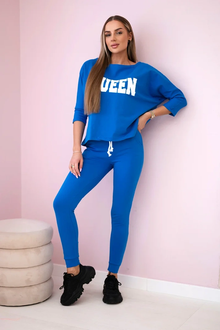 Set with Queen print mauve-blue