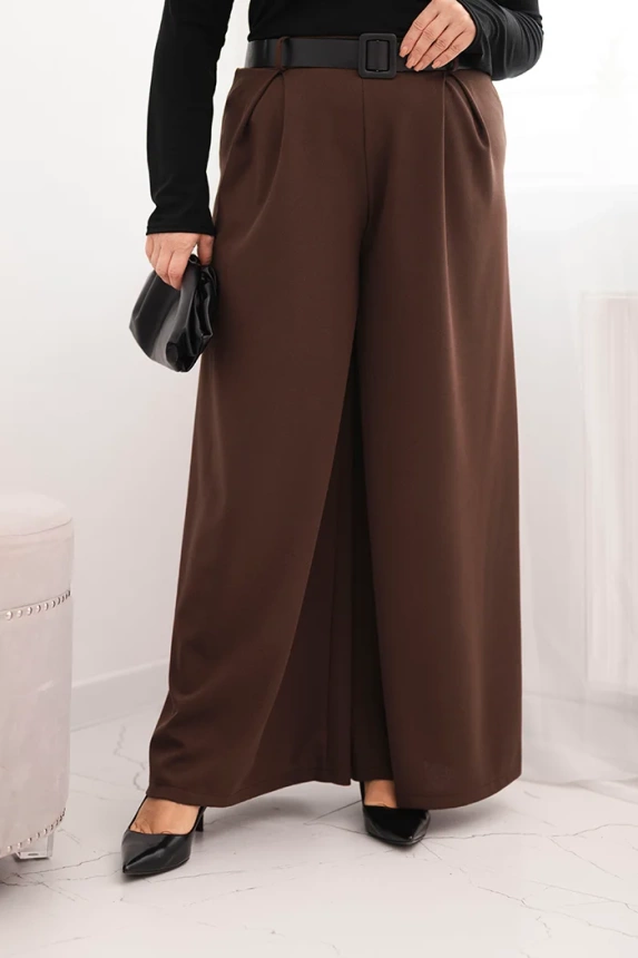 Dámske nohavice Plus Size so širokým strihom a opaskom hnedé