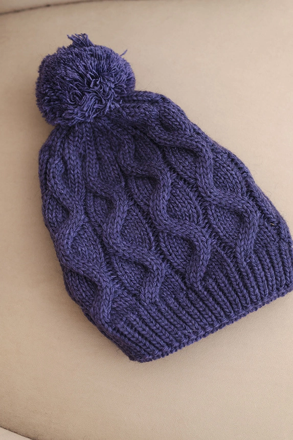 Women's winter wool hat with a thick cable knit K458 purple