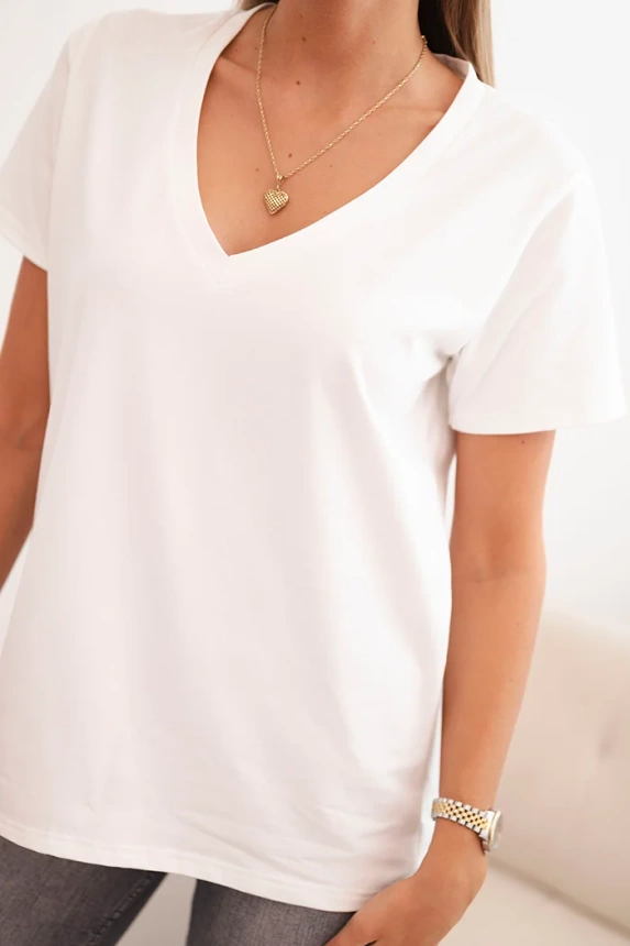 Women's cotton blouse with a V-neck and short sleeves ecru