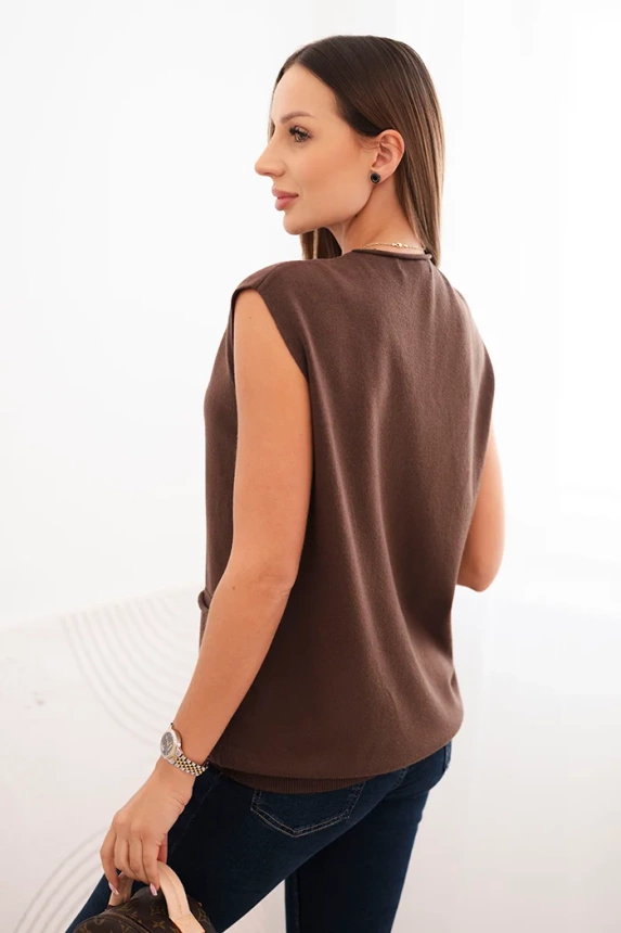 Women's sleeveless viscose sweater with pockets and V-neck brown