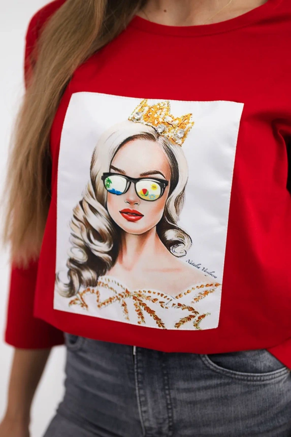 Blouse with graphics of the girl in glasses 3D red