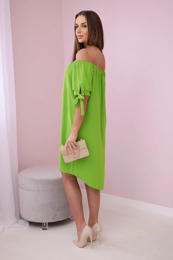Dress tied on the sleeves pistachio