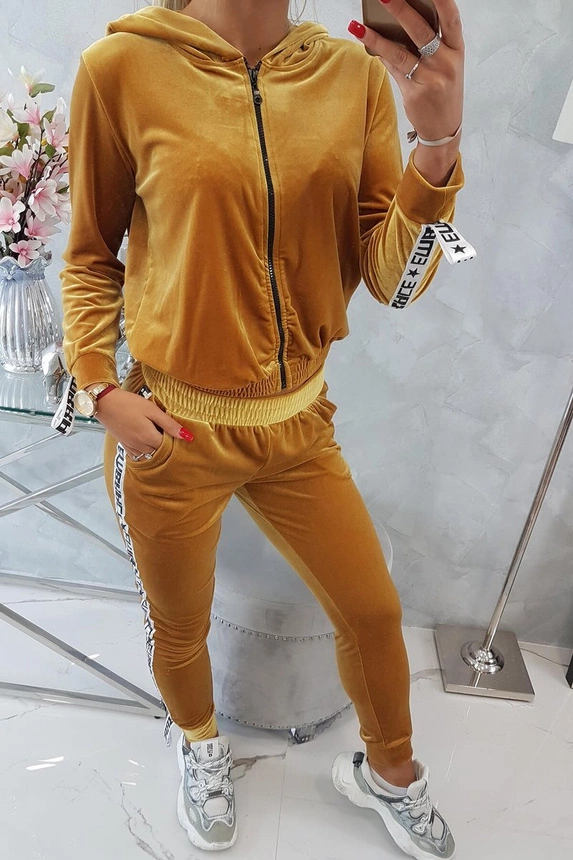 Velor set with decorative stripes mustard