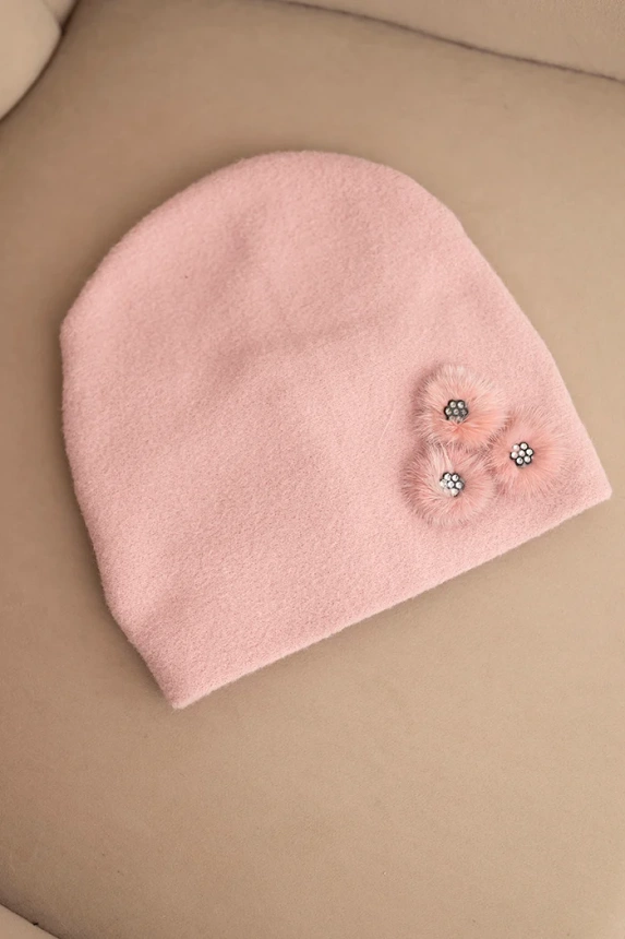 Women's hat with decorative fur flowers elegant black