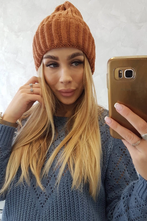 "Zyta" kepuraitė su atlenkimu K308 camel