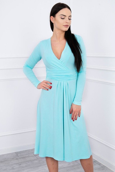 Dress cut under the bust, long sleeve mint